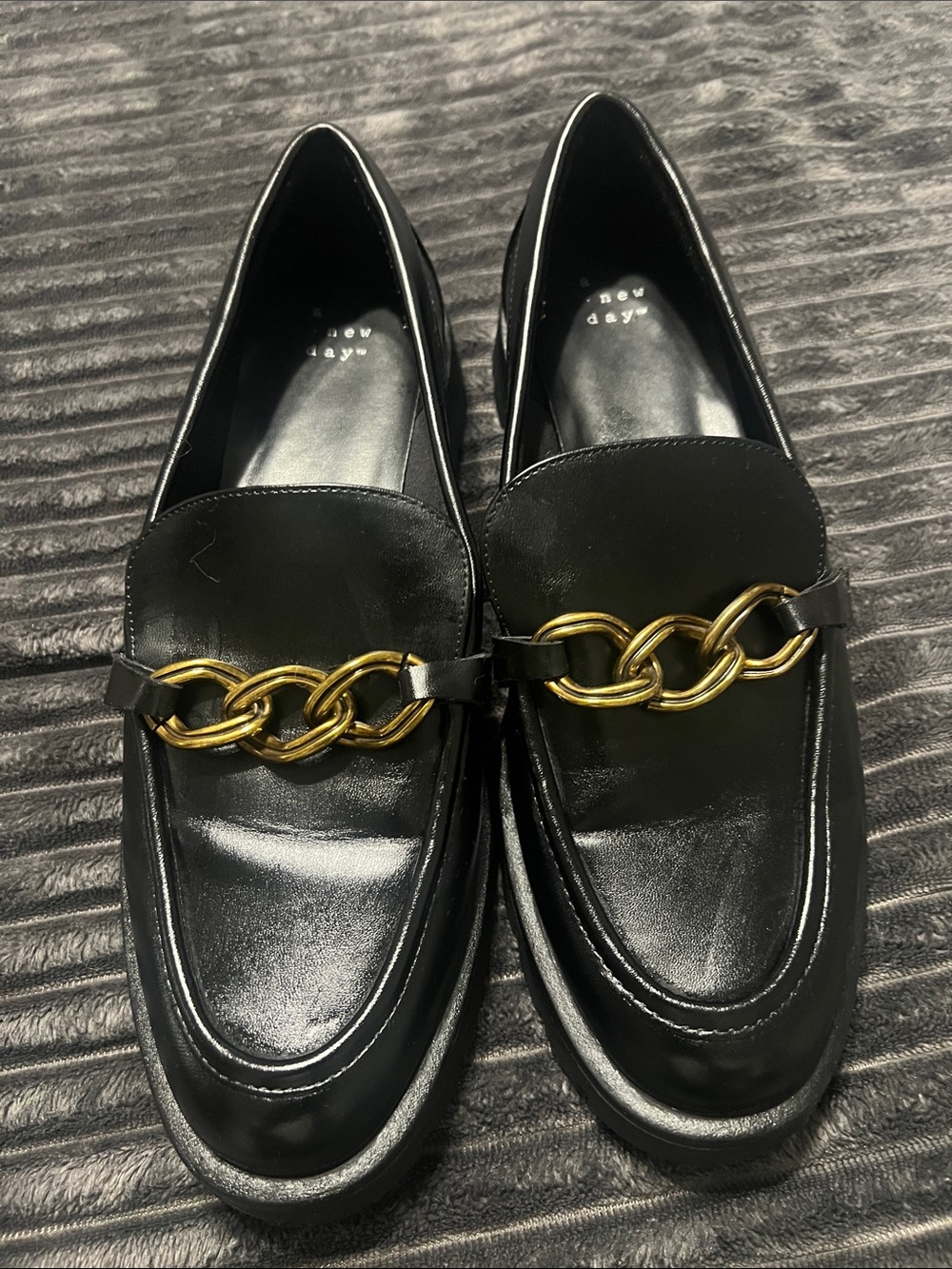 New Day Black Leather Chain-Accent Loafers
